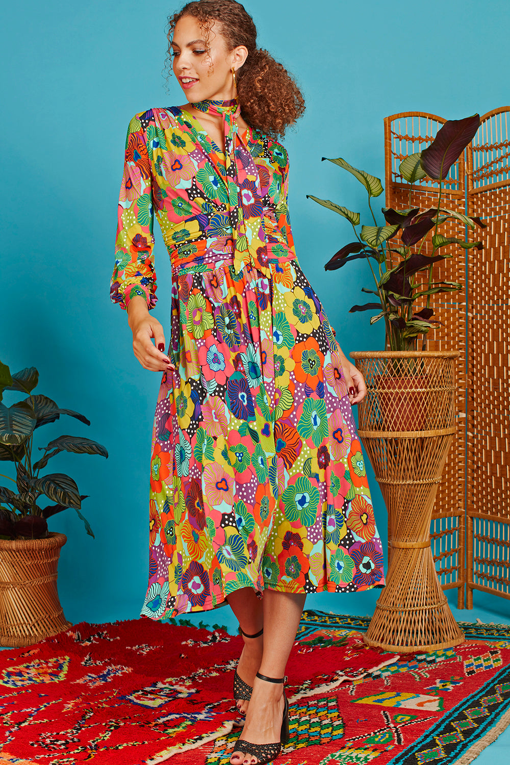 Onjenu SHARON Midi Dress Sky Flower Multi - Sub Couture